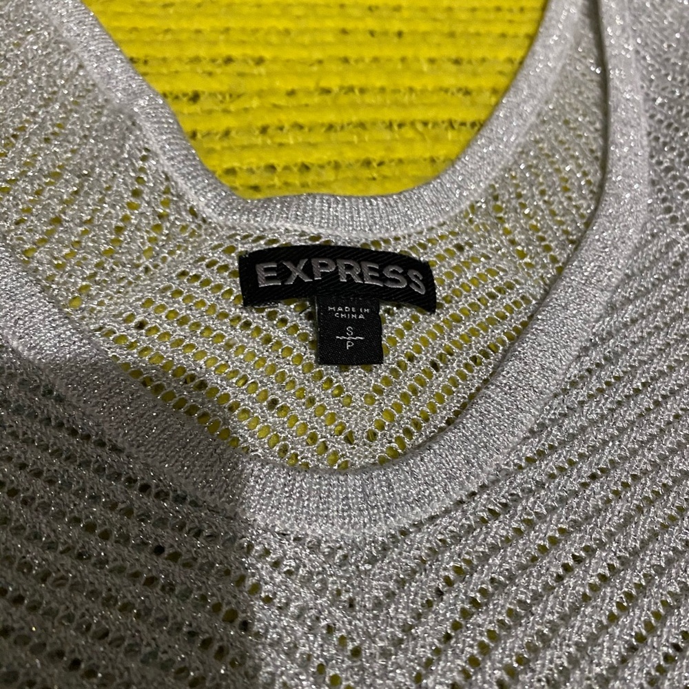 Express top - Picture 2 of 3